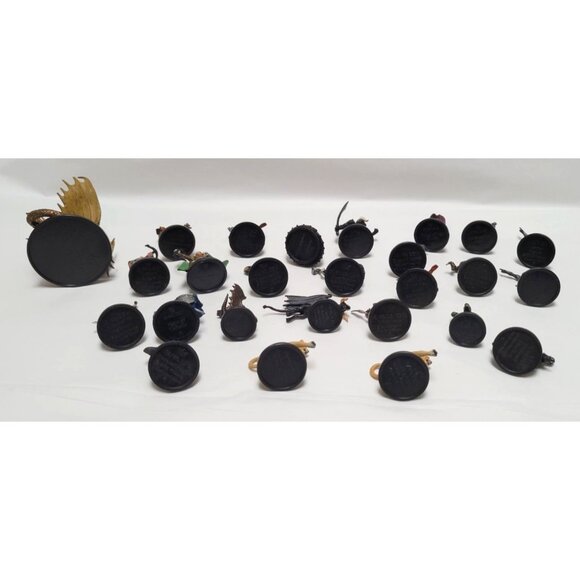 Lot of 26 Wizards 2006 Assorted D&D Dungeons & Dragons Miniatures Figures - Picture 5 of 5